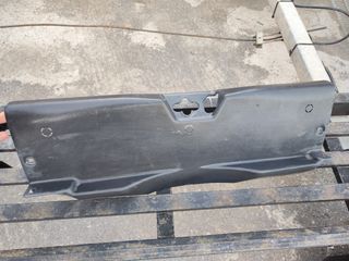 Plástico maletero honda Civic ek3