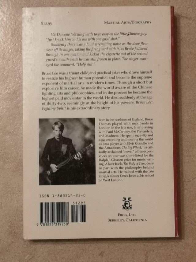 Chinese Gung Fu: The Philosophical Art of Self-Defense Revised and Updated