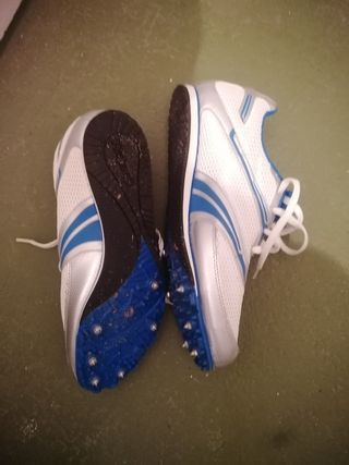 Zapatillas de clavos