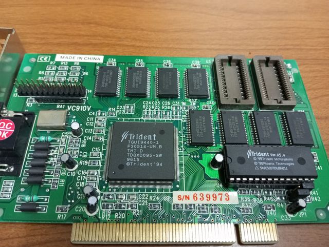 Tarjeta gráfica Trident 9440 1MB PCI