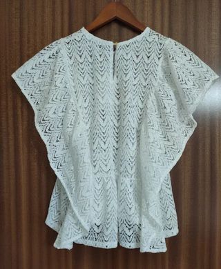 Top camiseta encaje con volantes talla M Sfera