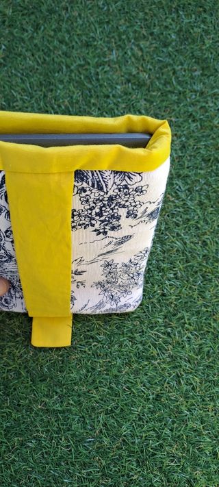 Funda libro hecha a mano