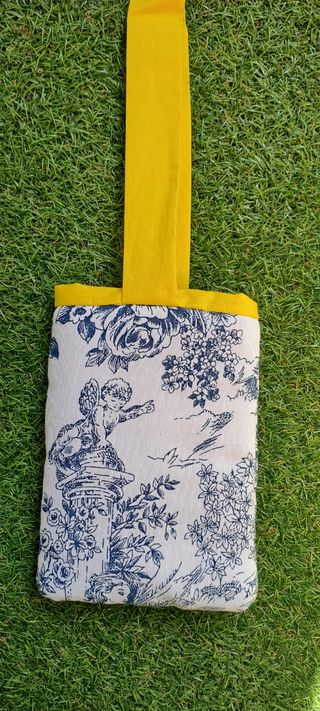 Funda libro hecha a mano