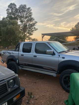Nissan Pick-up 2003