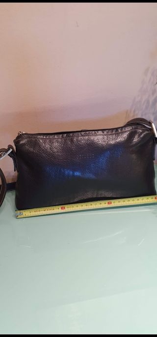 Bolso Petusco de auténtica piel.Nuevo