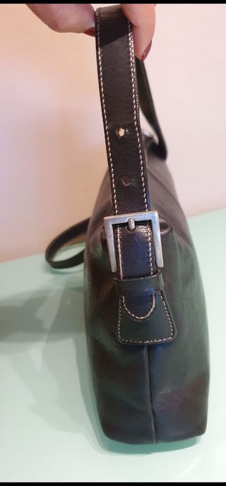 Bolso Petusco de auténtica piel.Nuevo