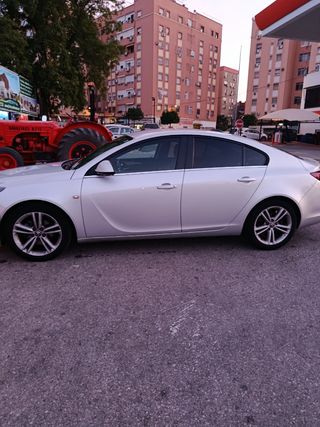 Opel Insignia 2014