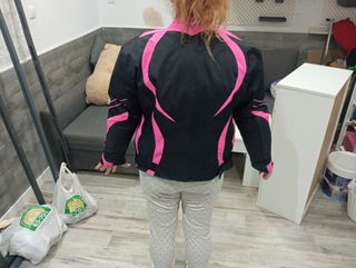 Chaqueta de moto de mujer