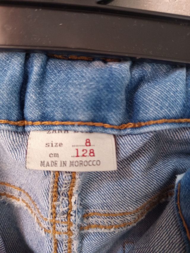 Pantalón vaquero Zara talla 8