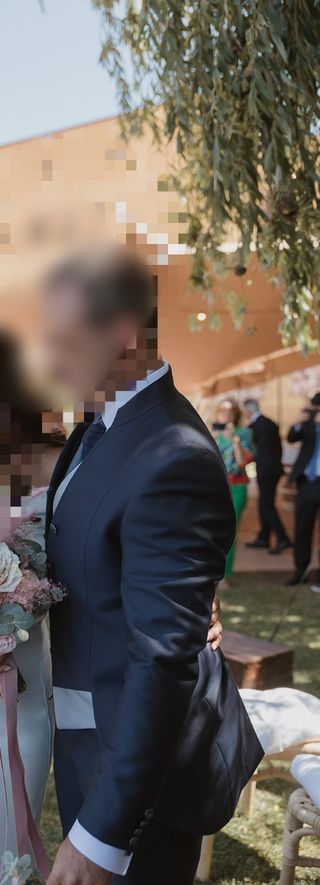 Traje novio, Chaquet asimetrico