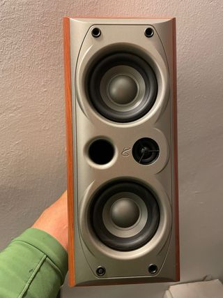 Altavoz central infinity