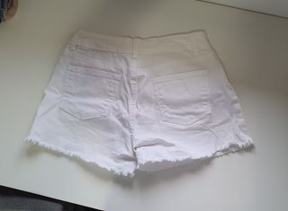 Pantalón vaquero corto blanco 