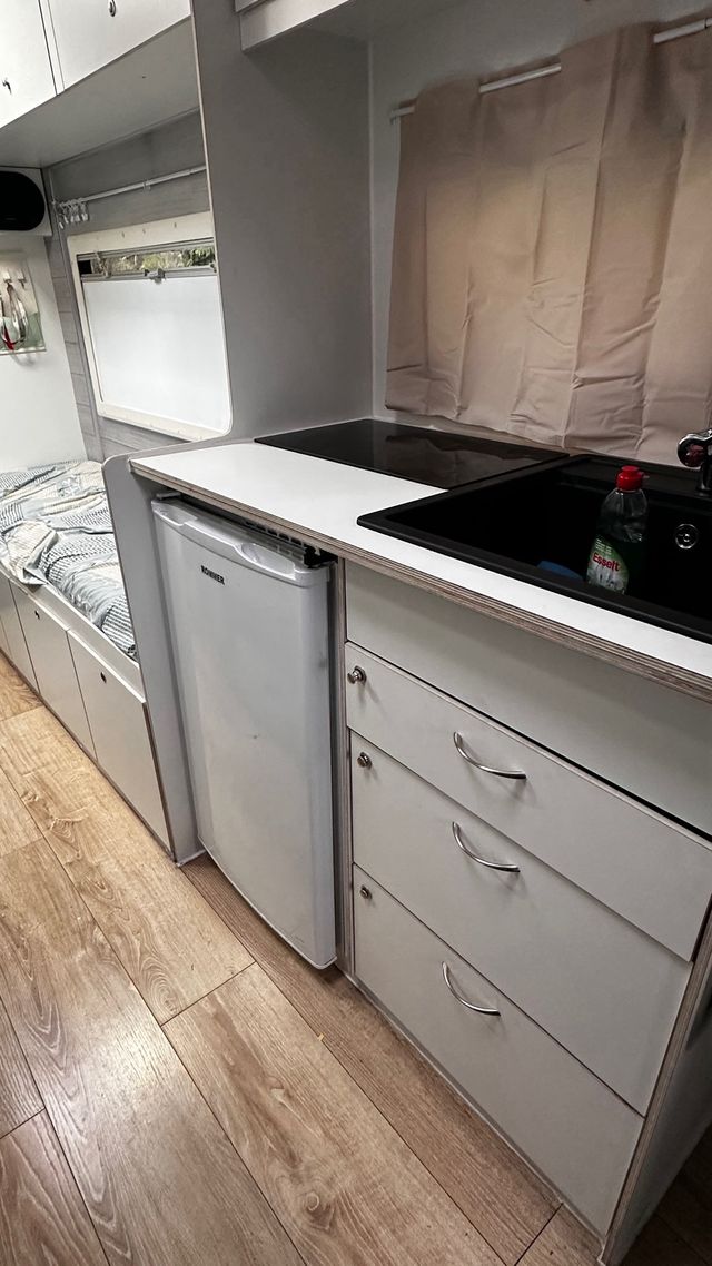 Autocaravana Benimar reformada a FULL autónoma