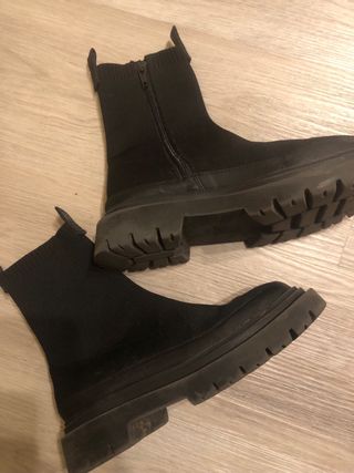 Stivaletto bimba n 34 elasticizzato usato poco