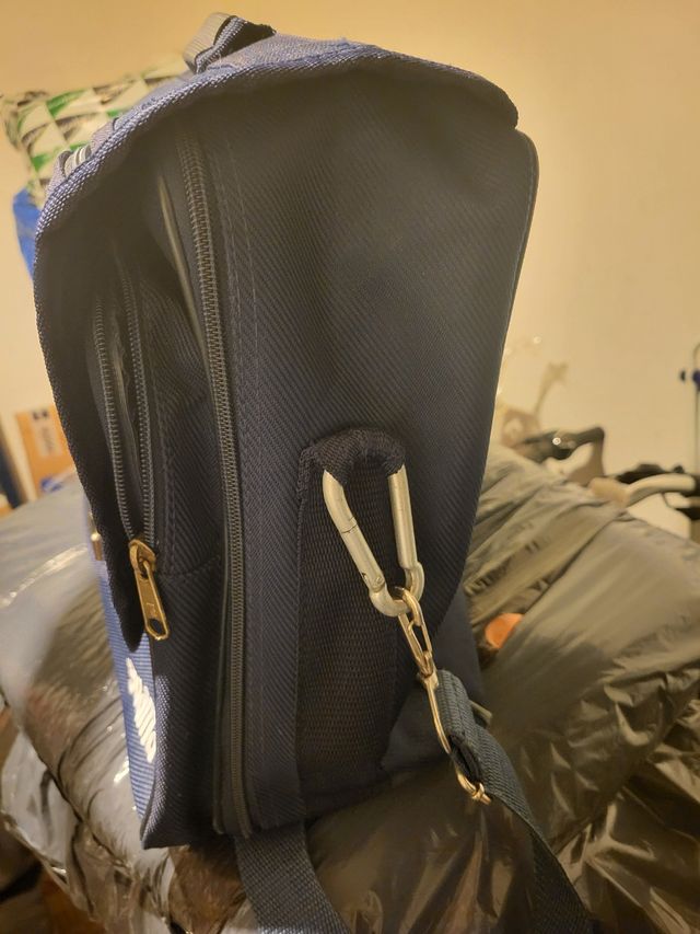 Maletín grande marca Guamá