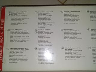 TRIM CAT, TAGLIA CARTE