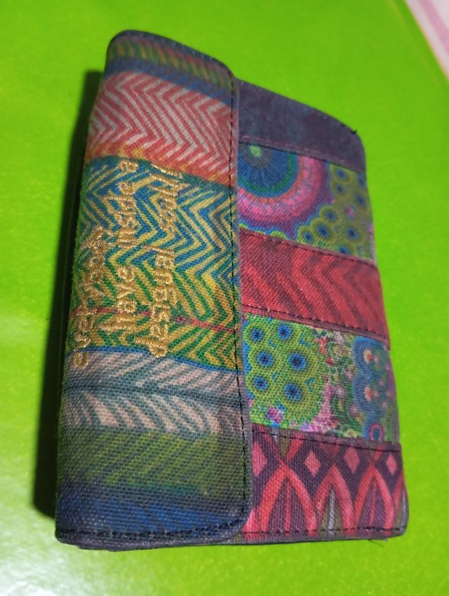 Cartera Desigual