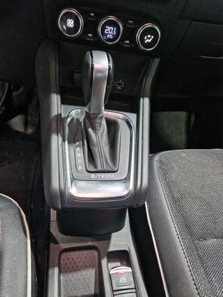 RENAULT Captur Híbrido RENAULT Captur E-TECH Híbrido Techno Fast Track 105kW