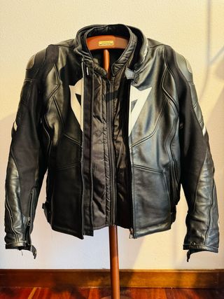 CAZADORA DE MOTO DAINESE MISANO. Último precio 