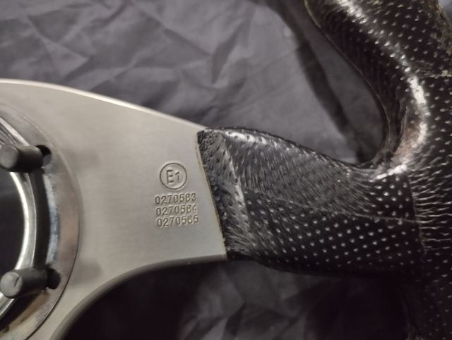 Volante momo D35 para retapizar