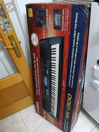 PIANO CASIO GRANDE