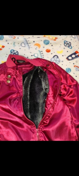 Cazadora converse tipo bomber color granate