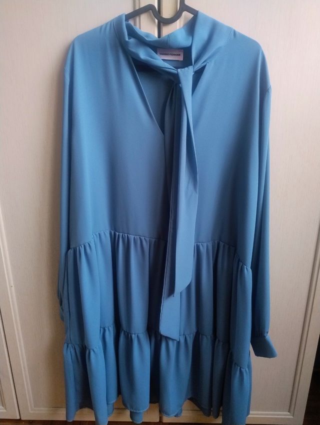 Abito a balze azzurro nuovo S.Ferrone