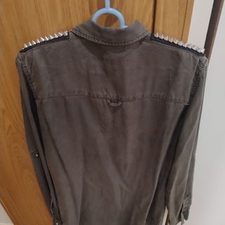 Camisa caqui Zara 
