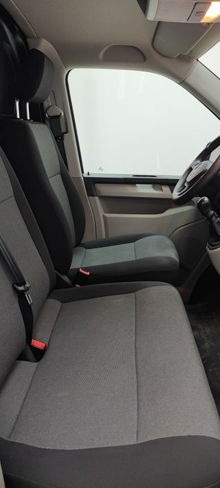 Volkswagen Transporter T6 2.0 TDI 102 CV 2020