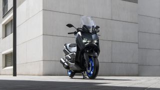 YAMAHA XMAX 125  nueva