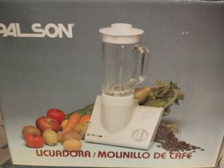 Licuadora más molinillo.