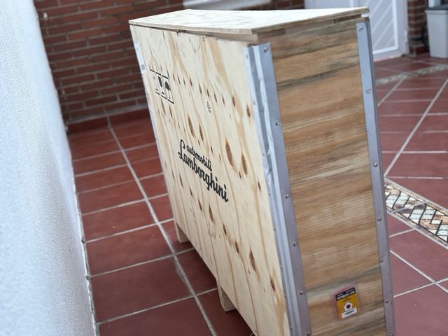 Caja lamborghini embalaje