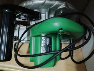 Sierra circular Hitachi