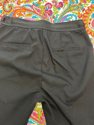Lote pantalónes pitillo ZARA con cinturilla elástica talla M negro y azul