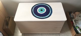 Baúl de almacenaje.