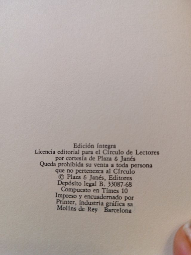 Libro viento del este, viento del oeste