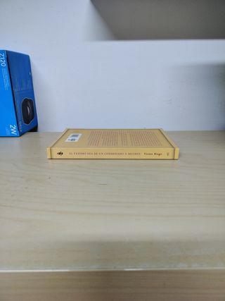 El último día de un condenado a muerte. Claude Gueux (Akal Literaturas) (Spanish Edition)