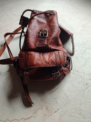 Mochila de cuero