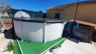 Piscina redonda grande