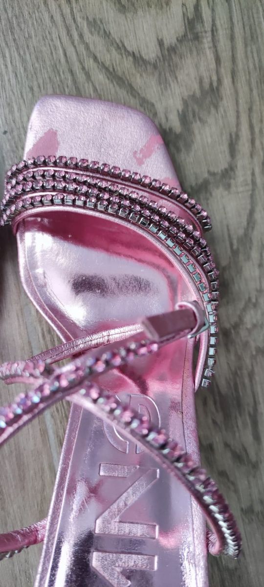 Sandalias Rosas con Strass