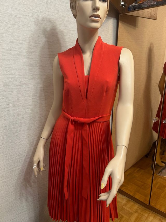 Vestido midi  Karen Miller