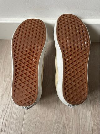 Vans color crema 37