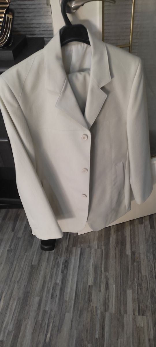 Traje blanco talla 38