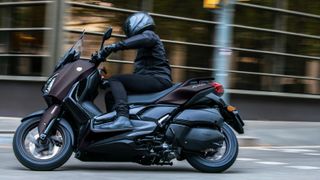 YAMAHA XMAX 300 Tech MAX+
