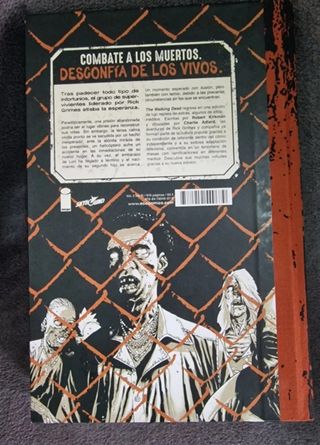 4 comics The Walking Dead