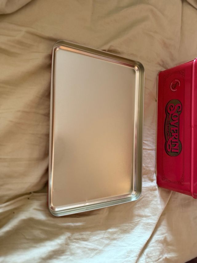 Scatola in latta Soverini