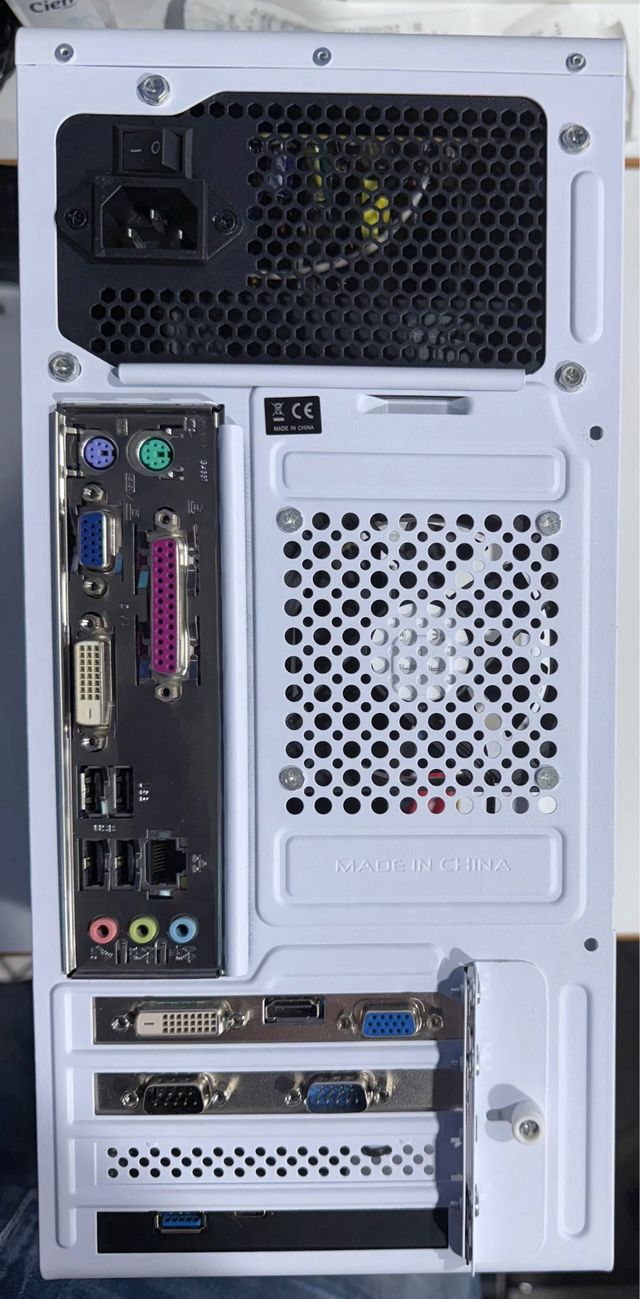 Pc core i7 2600 8gb ram Radeon hd6450