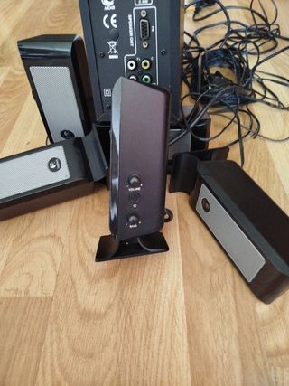 Altavoces Logitech 5.1