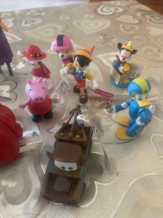 14 Muñecos PVC: ¡Colección Variada!