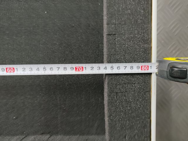 Valigia per DJ, Skelton Pickfoam case